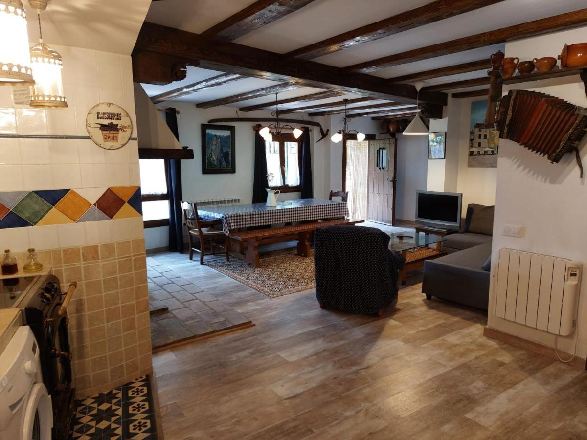 La Cocineta - Zaracatralla Alquézar Exteriör bild